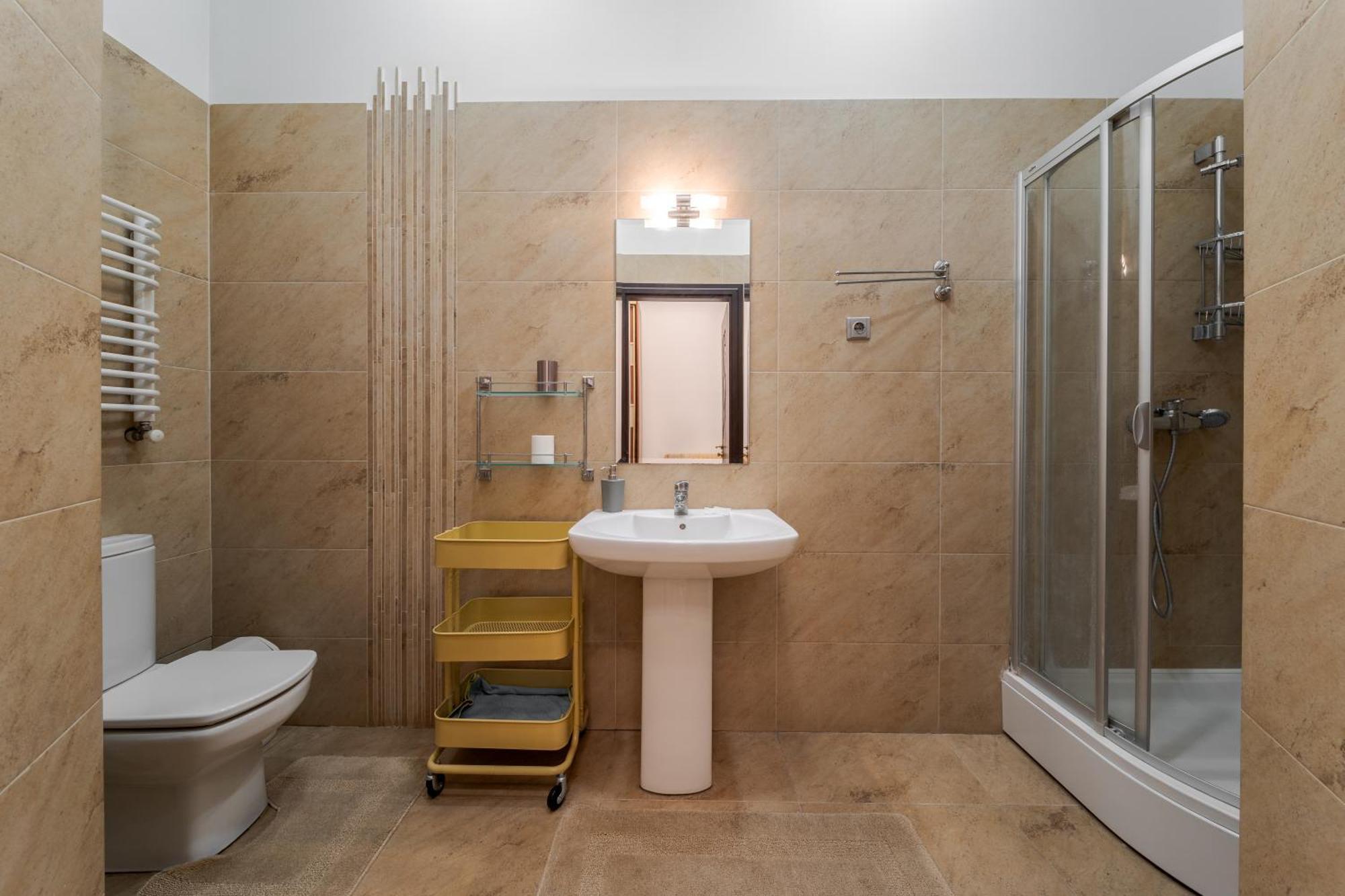 Апартаменти На Площі Ринок, 20 Lviv Buitenkant foto
