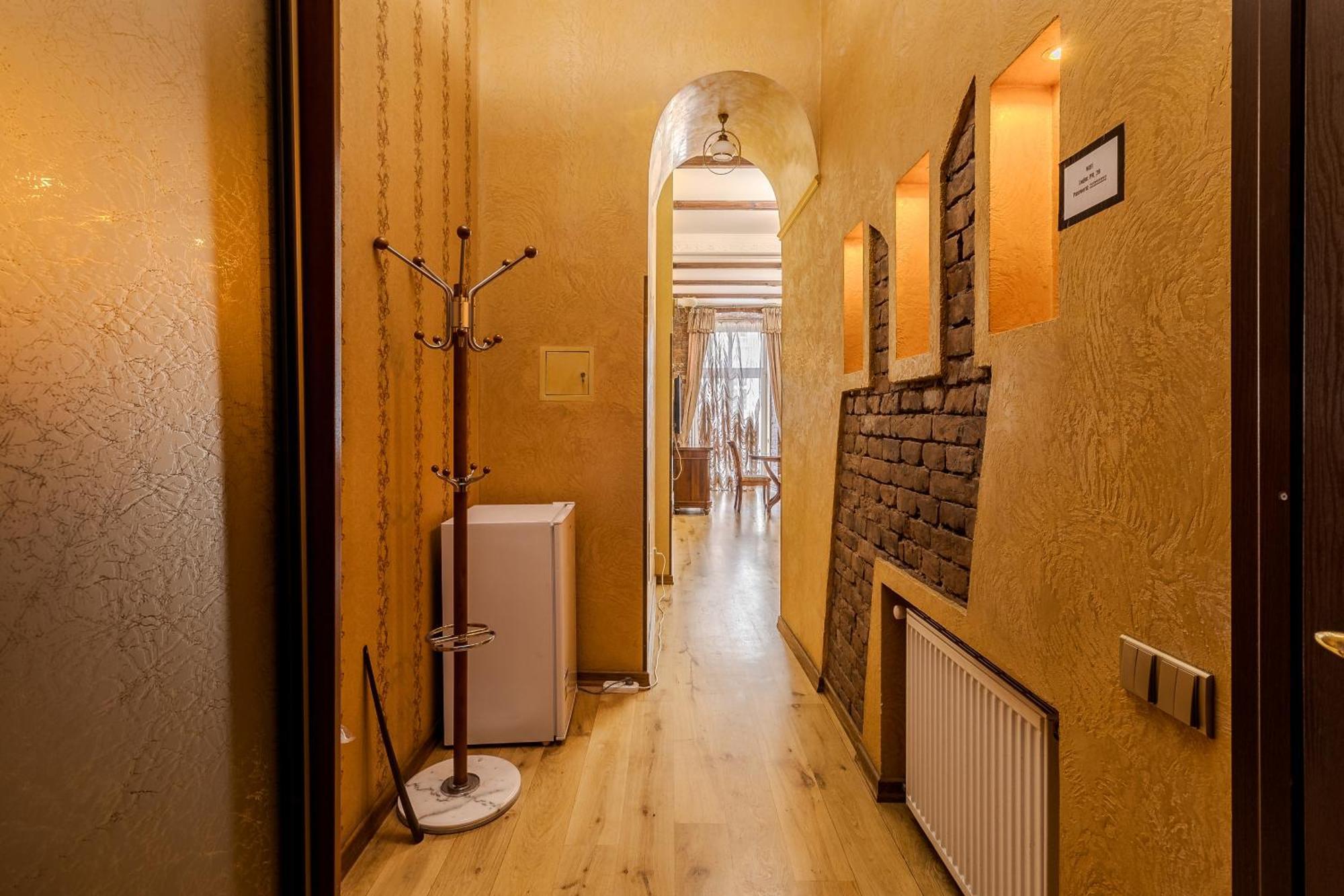 Апартаменти На Площі Ринок, 20 Lviv Buitenkant foto